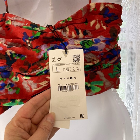 Zara Orange and Blue floral Camisole L NWT! - Picture 4 of 4